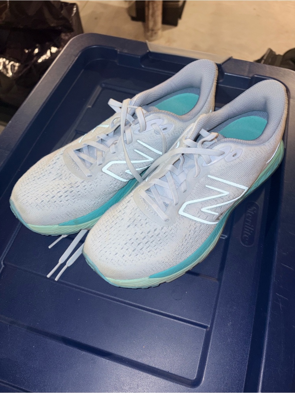 New Balance Women's 880 Running Shoes